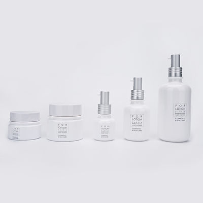 جودة  Multifunctional Cosmetic Plastic Bottles With Pump Matte / Shiny Finish مصنع